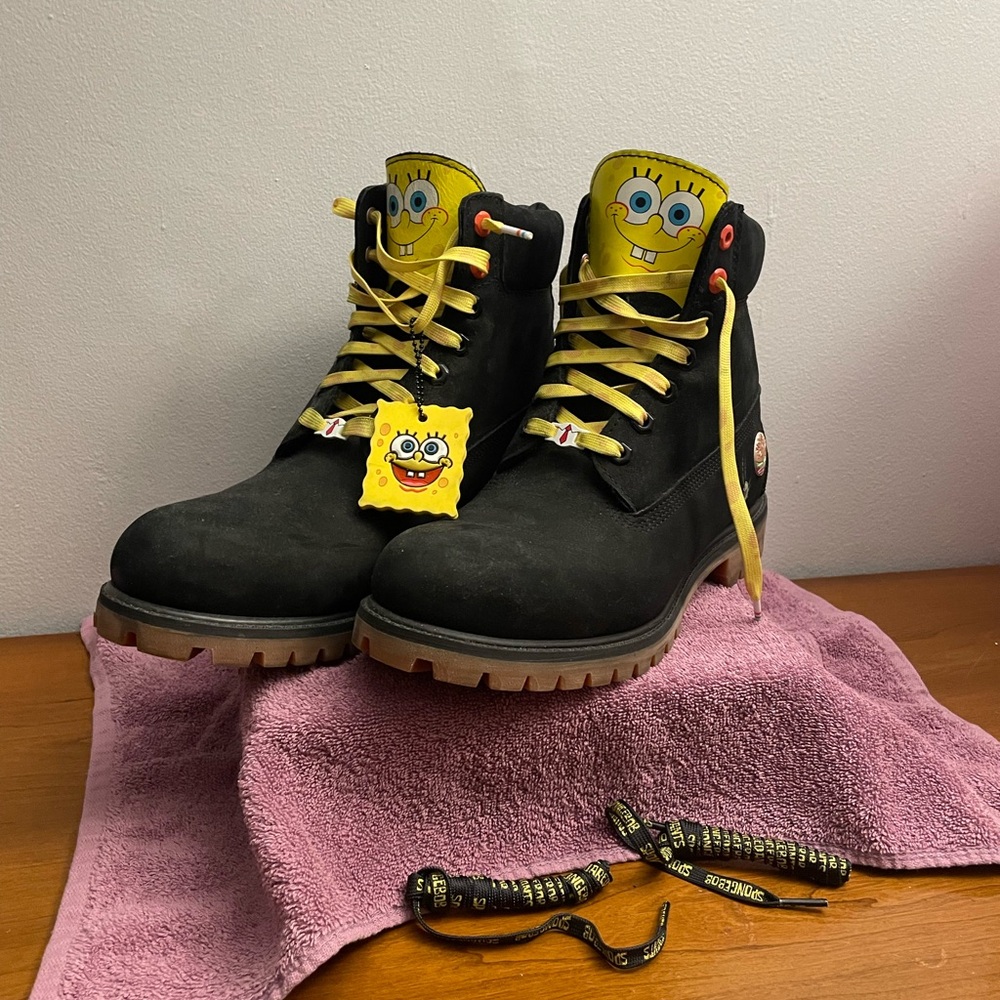 2019 SpongeBob x Timberlands collab. Timberland Black and Yellow SpongeBob Boot